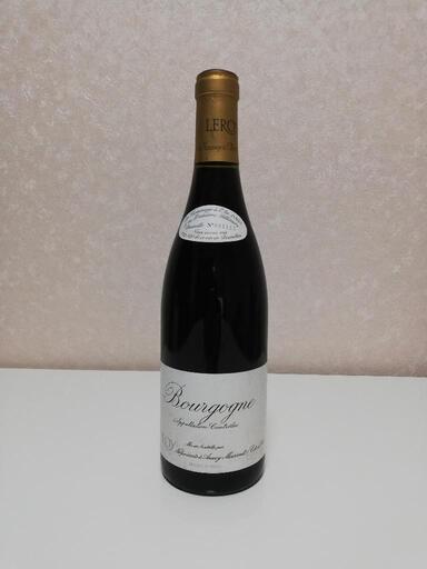 ヴィンテージワイン。Leroy 「Bourgogne en Hommage a l'an 2000」
