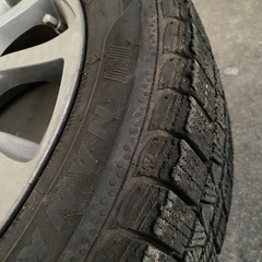 【値下げしました！】スタッドレスタイヤ　ホイール付き