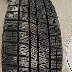 【値下げしました！】スタッドレスタイヤ　ホイール付き