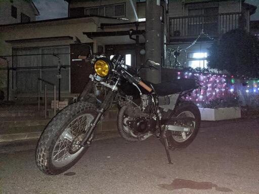 ヤマハ TW200e