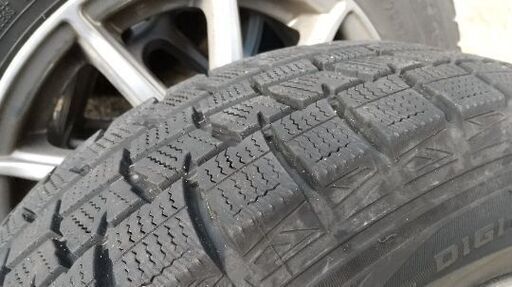 [値下げしました]中古 スタッドレスタイヤ 185/70R14 ホイール付4本セット ダンロップ ウィンターマックス フリード