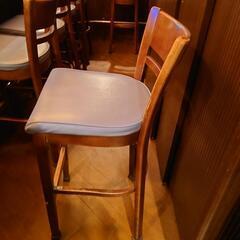 カウンター　椅子　飲食店　８脚　セット　飲食店のカウンターの椅子です