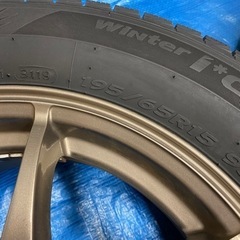 ★タイヤ1シーズン使用（2019年製）30系プリウス 195/65R15 スタッドレス