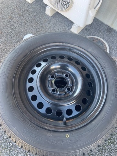 スタッドレスタイヤ 175/65R15 キューブ純正ホイール付き 最終値下げ 