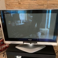 デジタルハイビジョンテレビ42型