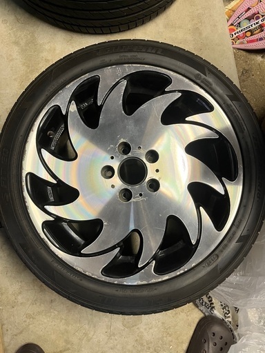 LEADING EDGE W201  18インチホイールタイヤ4本セット