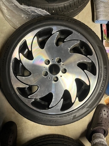 LEADING EDGE W201  18インチホイールタイヤ4本セット