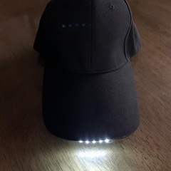 【ネット決済・配送可】LEDライト内蔵帽子