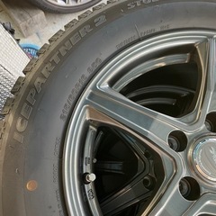 【美品】ブリヂストン　アイスパートナー2 タイヤ4本セット　サイズ：215/60Ｒ16