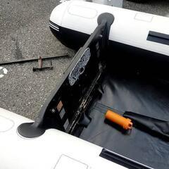 取引中！！！釣りゴムボート zephyrトランザムタイプとジョイクラフト 