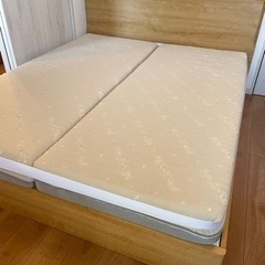 【ネット決済】ニトリ　クイーン　ベッド　ベッドフレーム　収納付き