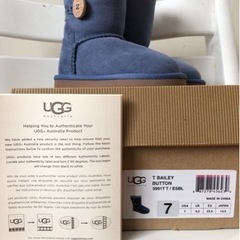 （試着のみ）UGG ブーツ　キッズ　サイズ7    14.5cm...