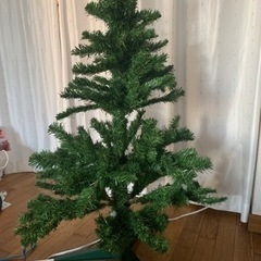 クリスマスツリー　１２０センチ　箱無し