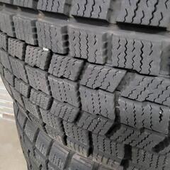 ❤️BCBGMAXAZRIA21新作新品　花柄セットパーティードレス結婚式二次会-215/60-16　スタッドレスタイヤ　4本