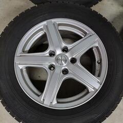 215/60-16　スタッドレスタイヤ　4本