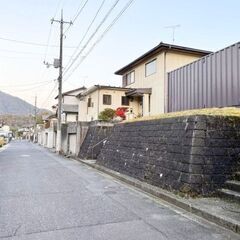 🏡安佐北区安佐町大字飯室　売倉庫　３部屋倉庫付き！資材置場にいかがですか？ - 不動産