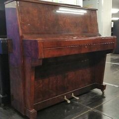 中古アップライトピアノ ｱﾒﾘｶ製 WM.KNABE＆Co 品番不明 高さ132cm 製造