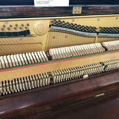 中古アップライトピアノ CASTLE ミニピアノ 高さ114cm 製造年不明