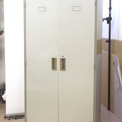 【ネット決済】UCHIDA家具製　オフィス収納棚