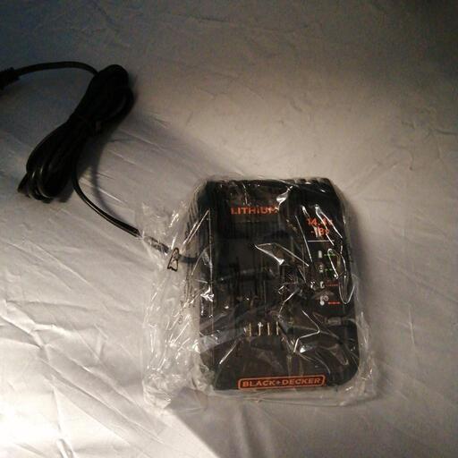 ブラックアンドデッカー充電器