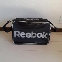 ★Reebokエナメルバック★