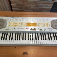 CASIO カシオ 電子ピアノ キーボード LK-201TV 光...