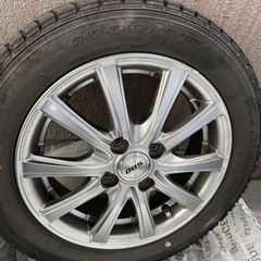 決まりました！！スタッドレスタイヤ