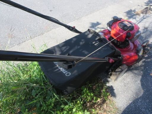 使用頻度少！TROY芝刈り機バケット付5.5馬力