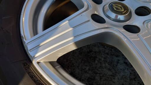 スタッドレスBLIZZAK REVO2/ホイールBDW215セット 195/65R15（セレナに 