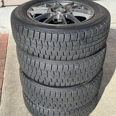 【商談中】スタッドレスタイヤ　185\\65R15　４本