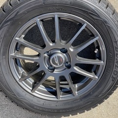 【商談中】スタッドレスタイヤ　185\\65R15　４本