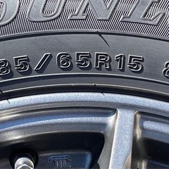 【商談中】スタッドレスタイヤ　185\\65R15　４本