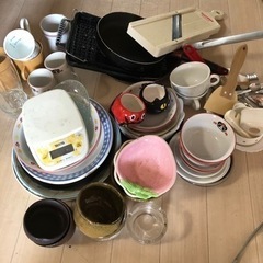 食器　お皿　フライパンスプーン等