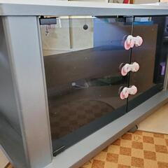 BS/CS 4K録画対応チューナー、2,1chサブウーファー付きスピーカー、ヤンチャな43型スマートTV(🔶ラックとTVは無料です🔷)他   (お話し中です)