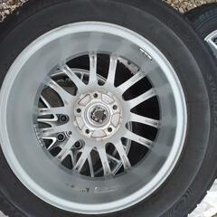 アルミホイル　4本タイヤ付き