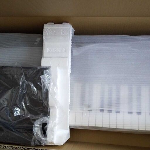 KORG B2(BK) 電子ピアノ 88鍵盤 美品 21年製  コルグ １年保証