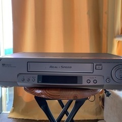 無料　VHS ビデオカセットレコーダー