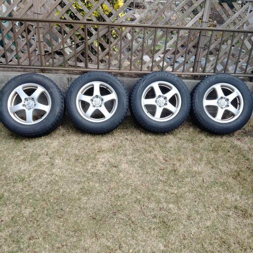 エクストレイル　スタッドレス　215/65R16