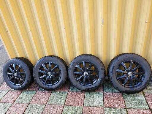 典 プリウス VRX 195/65R15 値下げ 引取希望 - bravista.com.br