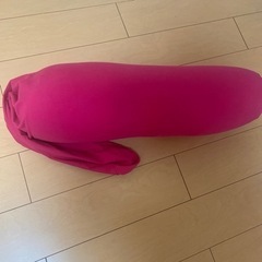 Yogiboヨギボー　ロールクッション　ピンク
