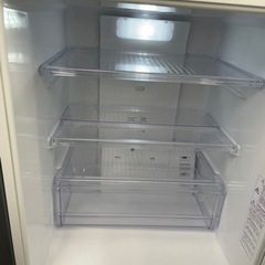 3ドア冷蔵庫（272L）アクア AQR-271C 2014年製