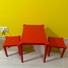 【ネット決済】IKEA 子供　テーブルイスセット