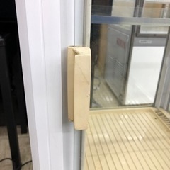 サンヨー 卓上 冷蔵ショーケース ビン冷やし SMR-90