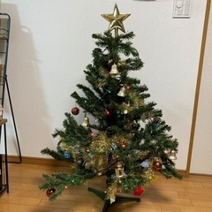 クリスマスツリー　120cm オーナメント付き　ライト付き