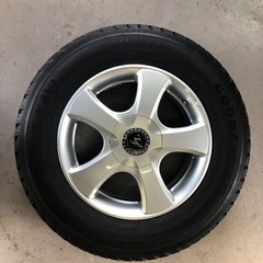 【ネット決済・配送可】スタッドレス　215/70R16 4本 ホ...