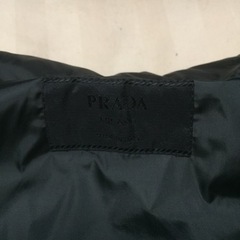 PRADA ダウンコート