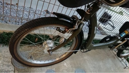 ☆期間限定値下げ☆ふらっかーずシュシュ FRCH203W 子供座席付き自転車 