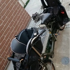 ☆期間限定値下げ☆ふらっかーずシュシュ FRCH203W 子供座席付き自転車