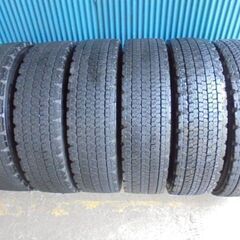 ブリヂストン V-STEEL STUDLESS W900　225/80R17.5 123/122L　6本　8分溝2本と7～8分溝2本と6分溝2本