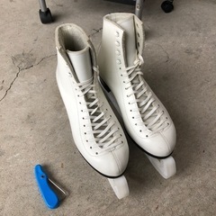 1206-075 スケート靴